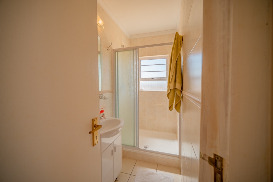 4 Bedroom Property for Sale in St Francis On Sea Eastern Cape